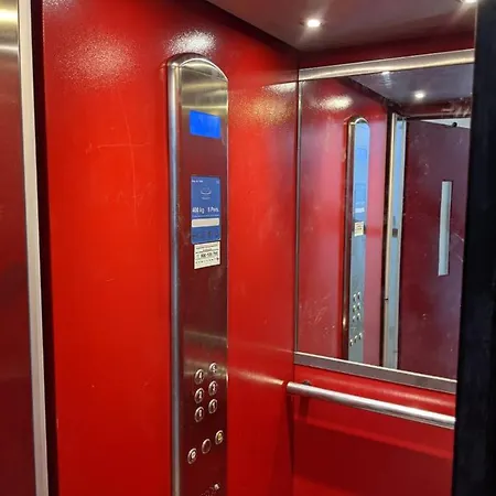 Residenza Affitti Brevi Italia לידו דליי אסטנסי