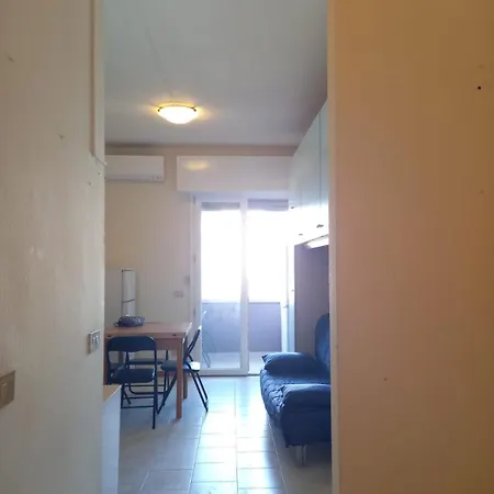 Residenza Affitti Brevi Italia * לידו דליי אסטנסי